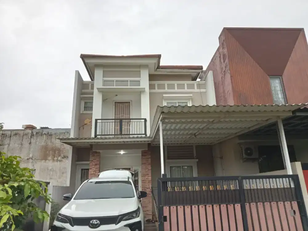 JUAL RUMAH 2 LANTAI GADING SERPONG TANGERANG 4 KAMAR LUAS SEKTOR 7C