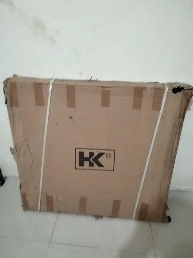 Rak display kondisi baru original