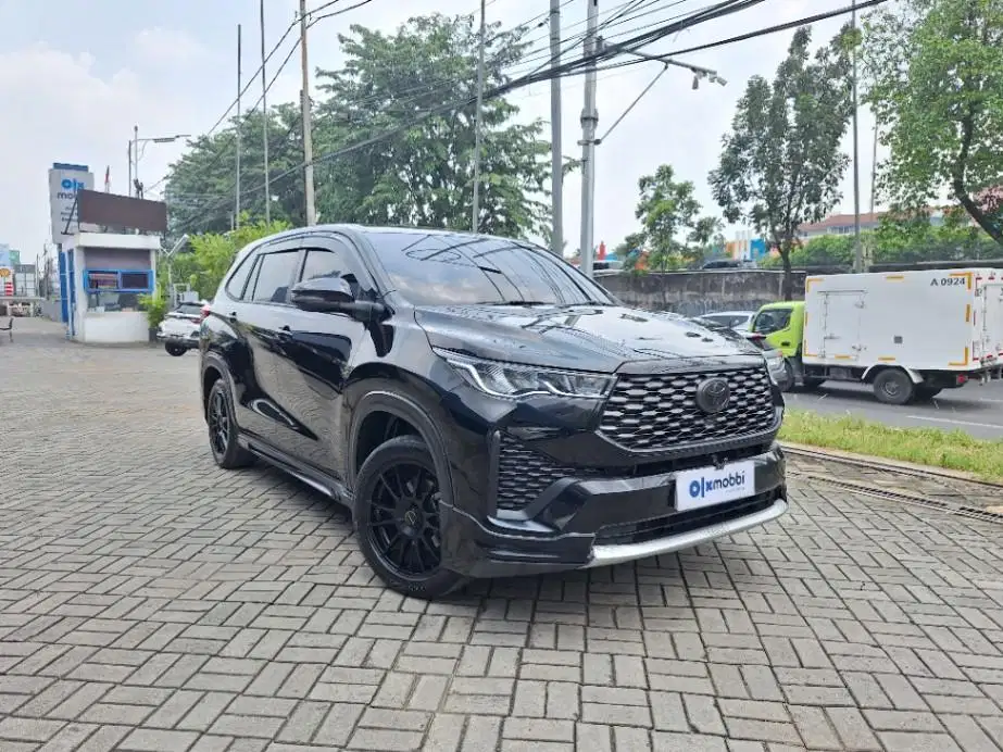 DP RENDAH Toyota Kijang Innova 2.0 Zenix V CVT Bensin-AT 2022 DKK