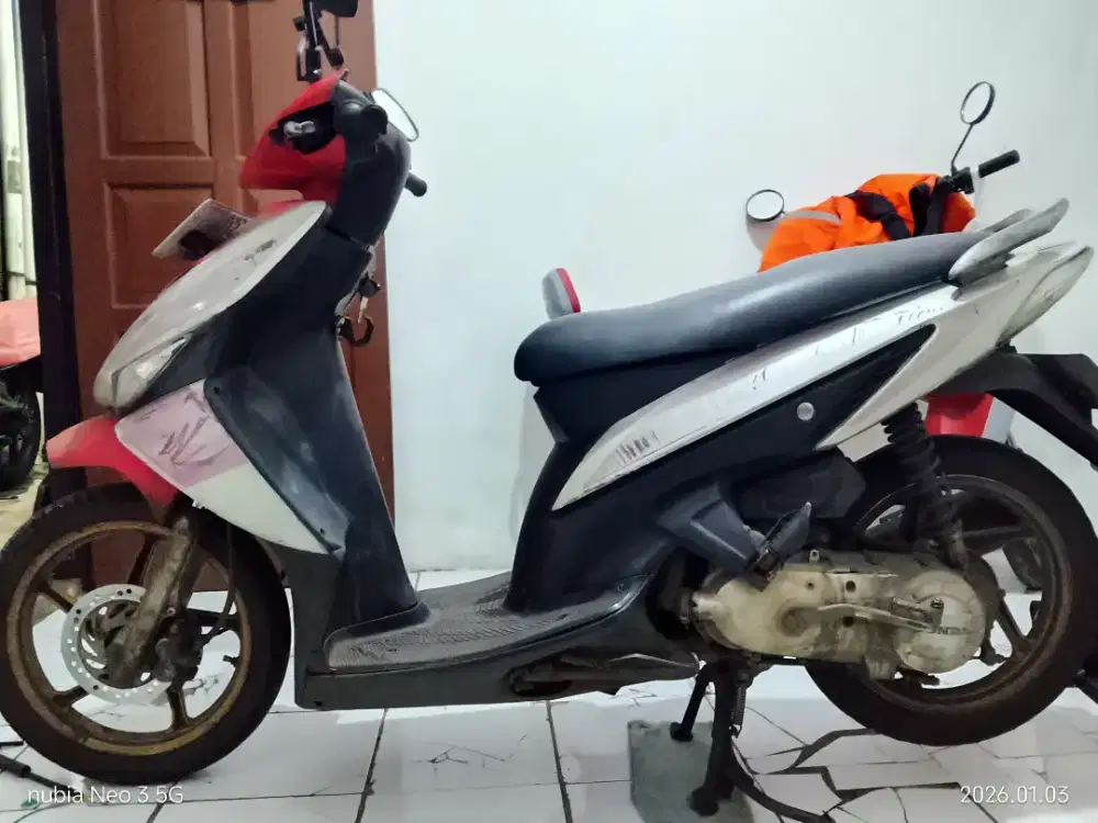 Vario 110 Old Warna Pink
