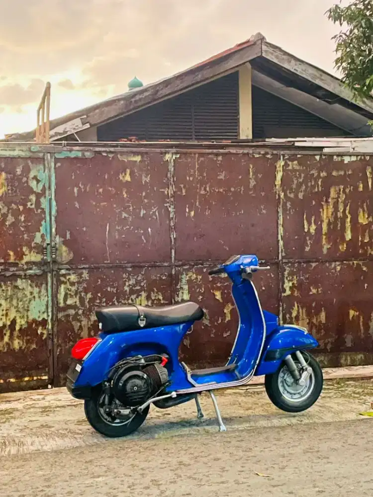 Piaggio P150S Strada 1984