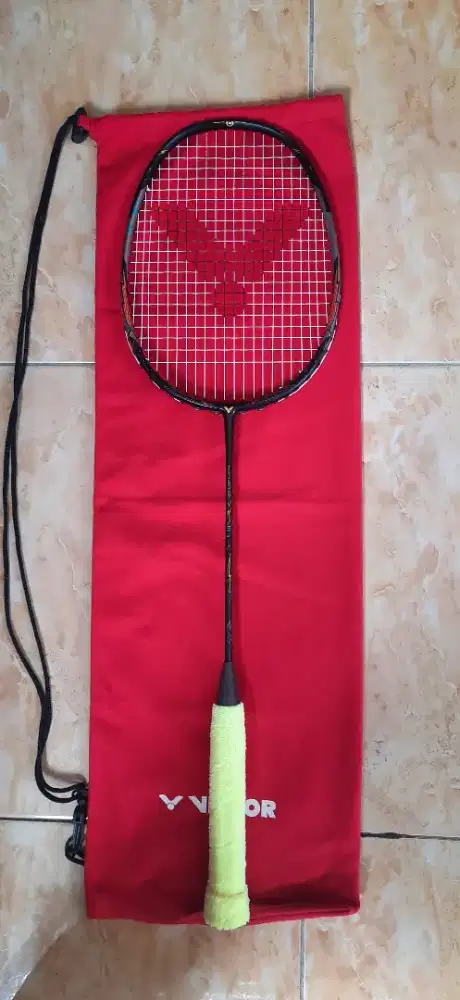 Raket badminton victor thruster f ultra original