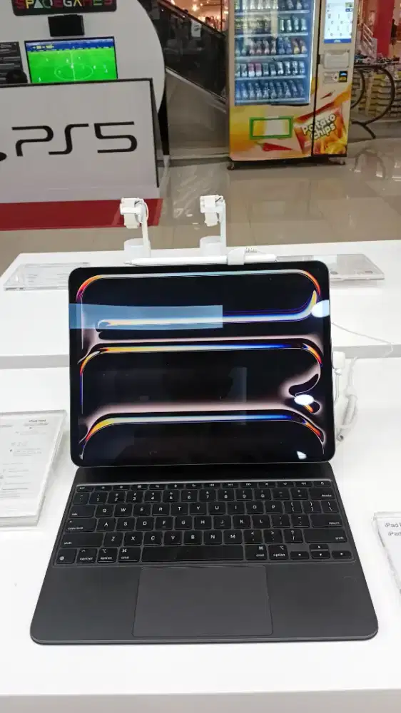 READY IPAD PRO 13 inc KREDIT INDODANA BUNGA 0%
