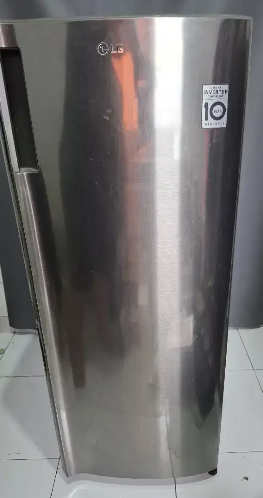 Freezer LG 1 Pintu Vertical – Smart Inverter