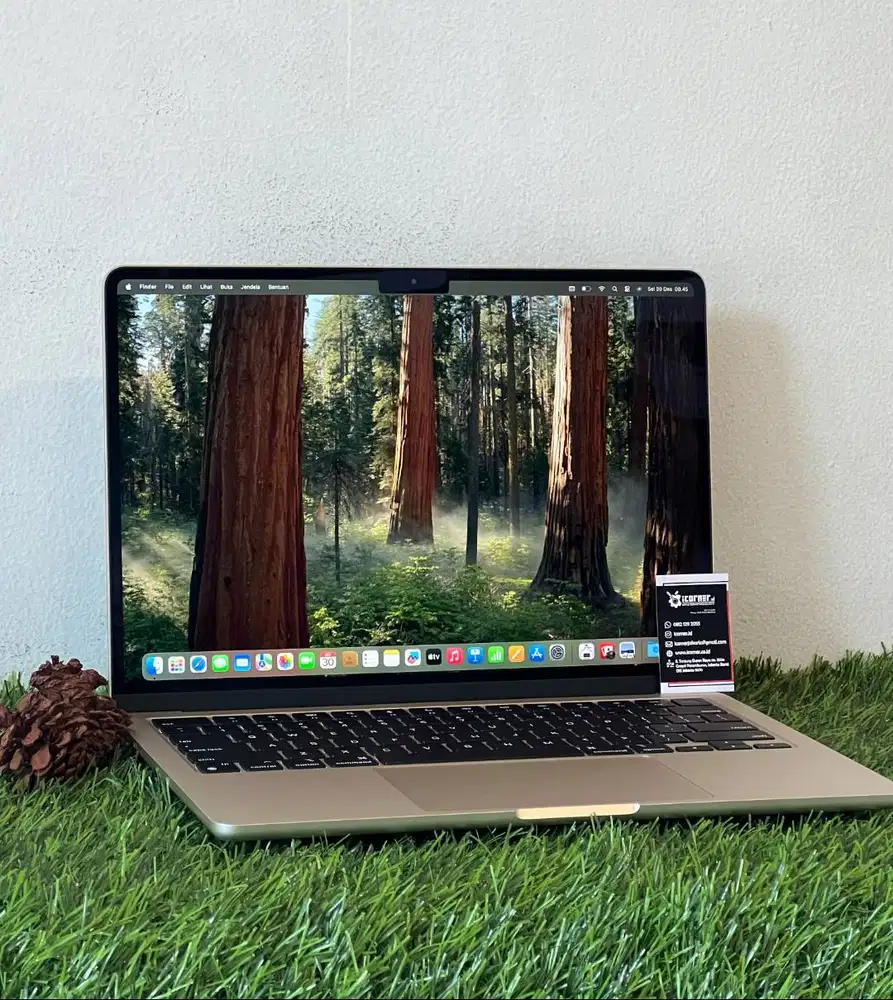 Laptop Apple Macbook Air 13 Inch M2 2022  | Gaming - Desain | Fullset