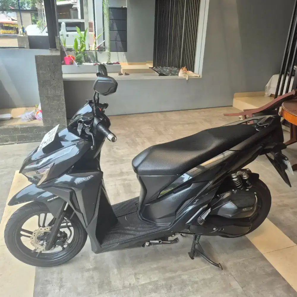 Honda Vario 150 ISS Keyless 2021