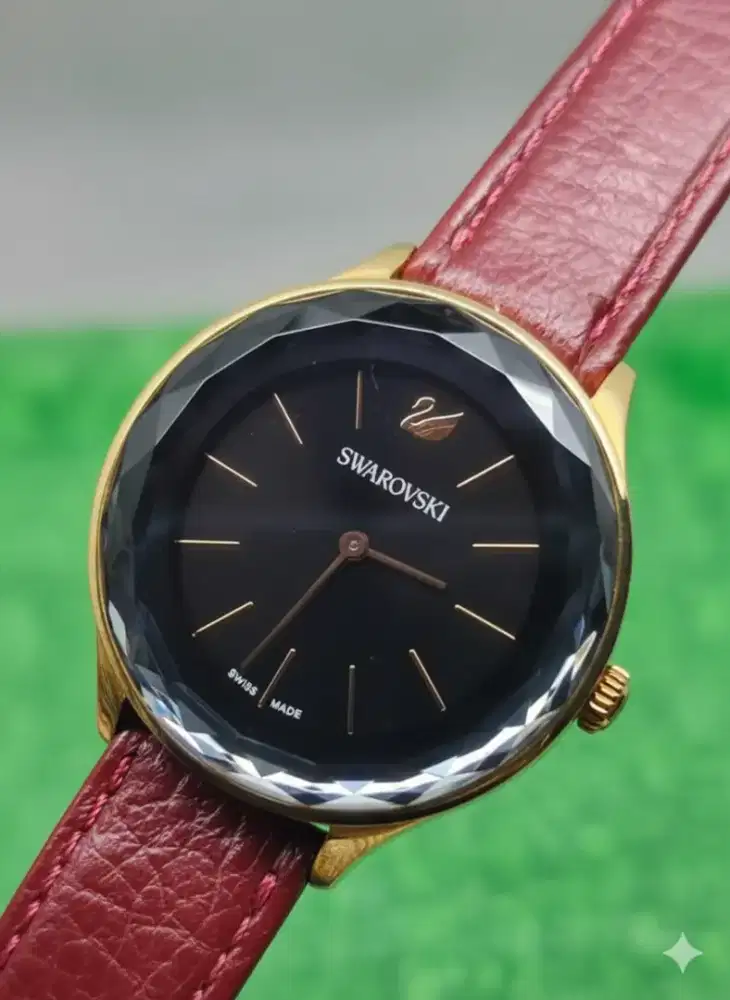 Jam tangan Swarovski octea nova