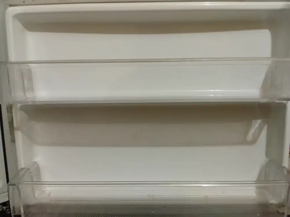 Kulkas second 2 pintu LG inverter