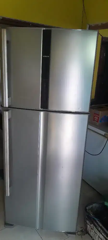 Kulkas Jumbo HITACHI 500L