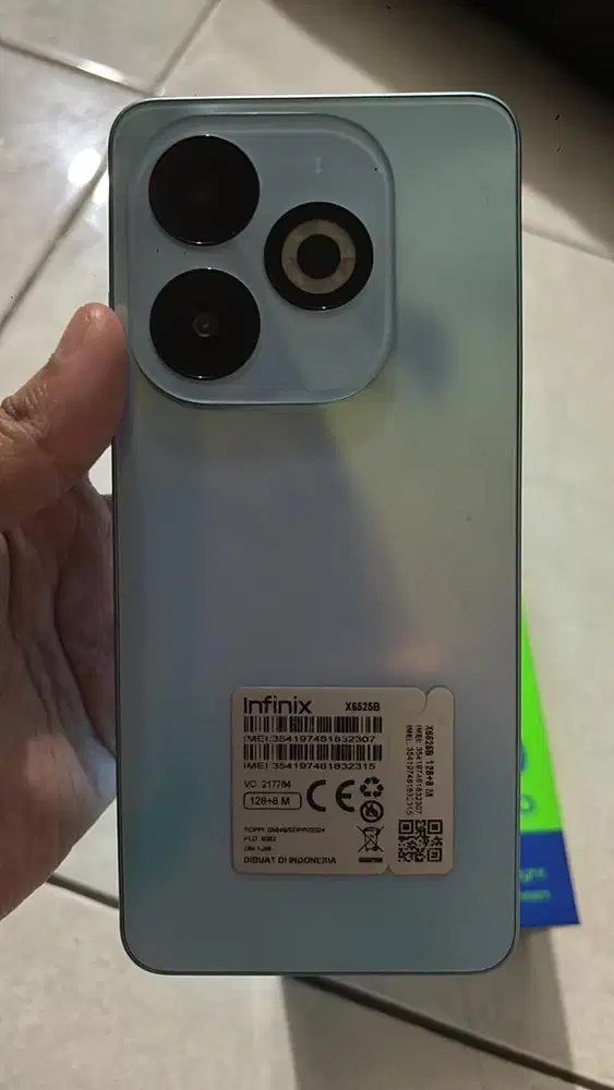 Infinix smart 8 pro blue limited ram 8/128 like new