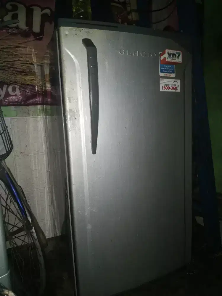 Dijual kulkasn 1 pintu GLACIO