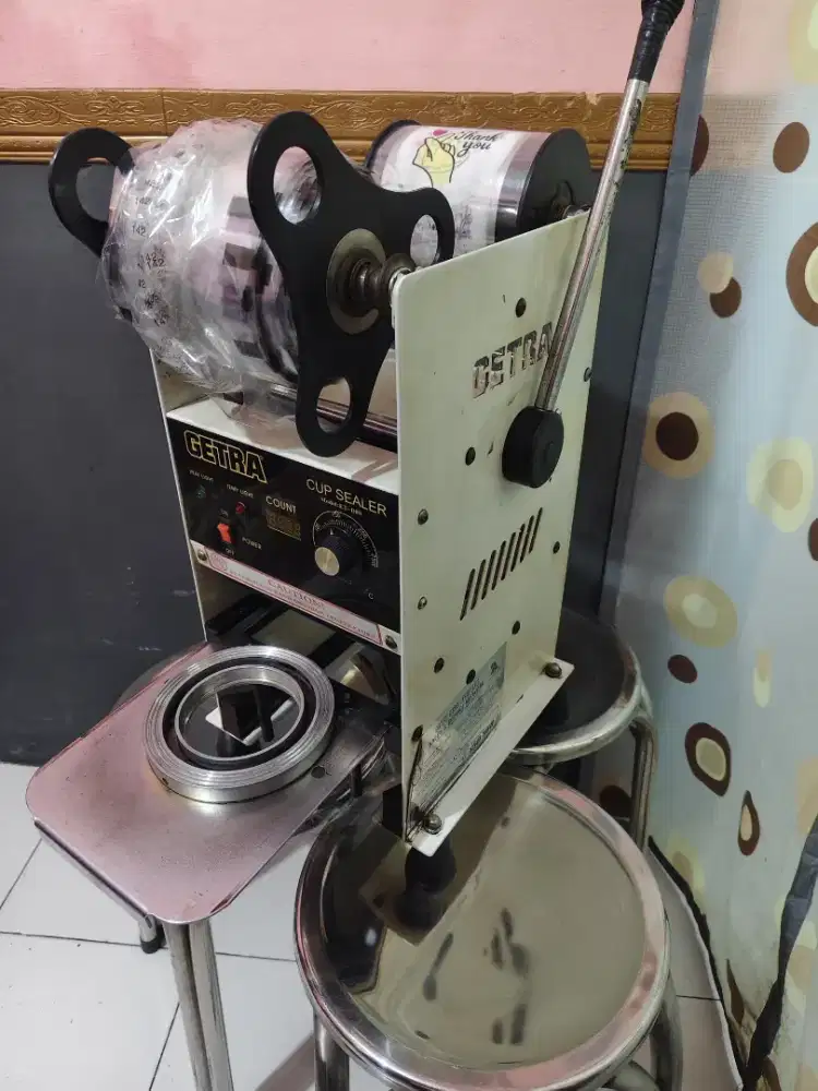Mesin press cup Getra / Gea