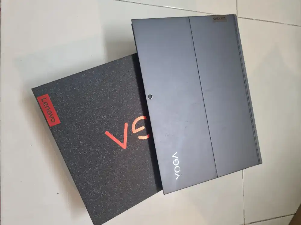 Lenovo Yoga Duet 7 Bisa jadi Tablet Windows