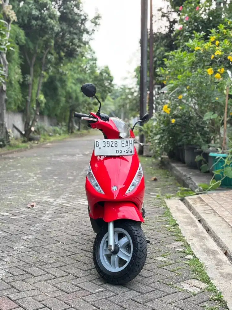 DIJUAL PIAGGIO ZIP 100 4T (GOOD CONDITION)