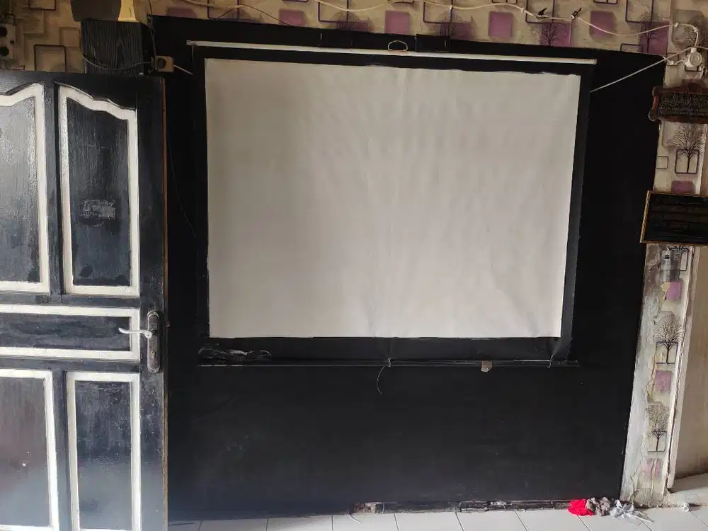 Proyektor t2 + layar