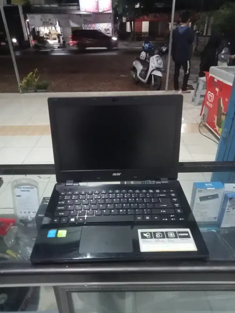 Laptop Acer corei3 VGA nvidia