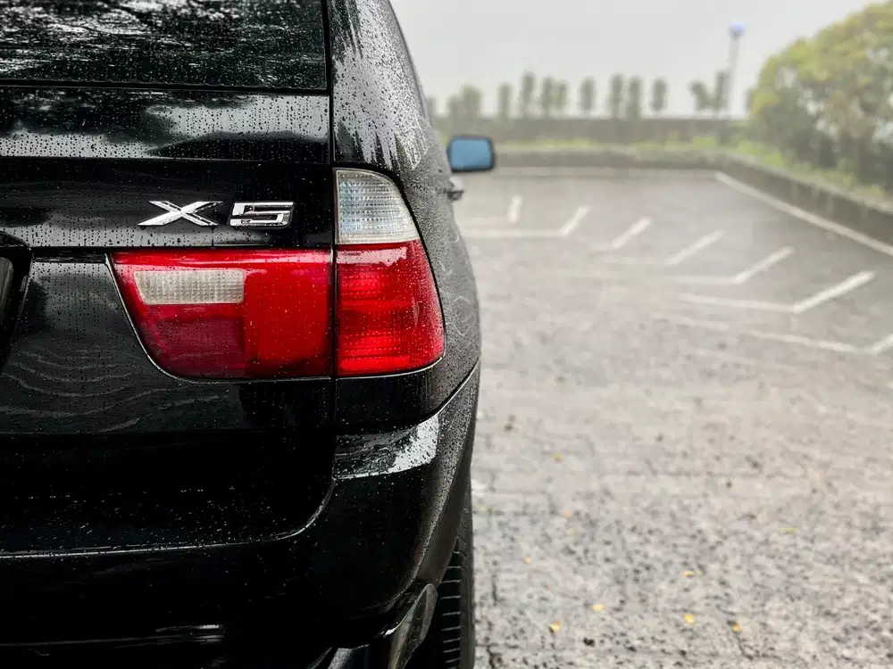 BMW X5 E53 sport package – Kondisi Terawat -