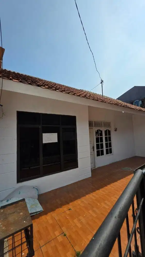 Disewakan Rumah Tinggal Pancoran Mas, Depok