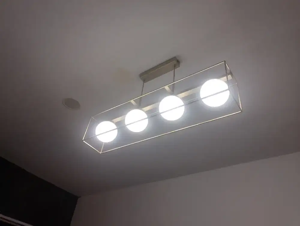 LAMPU HIAS RUANG TAMU ACE HARDWARE