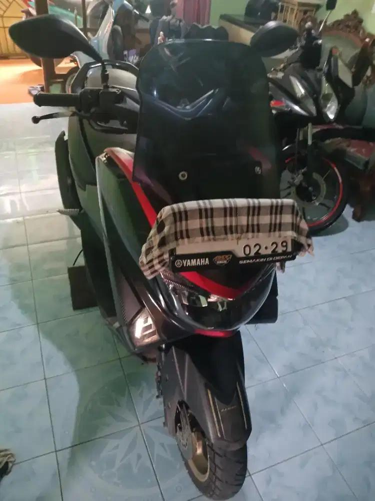 Nmax old tahun 2019
