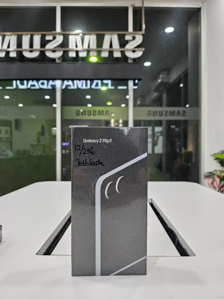 NEW SAMSUNG GALAXY ZFLIP 7 12/256 BLUE SHADOW GARANSI RESMI SEIN 1 TH