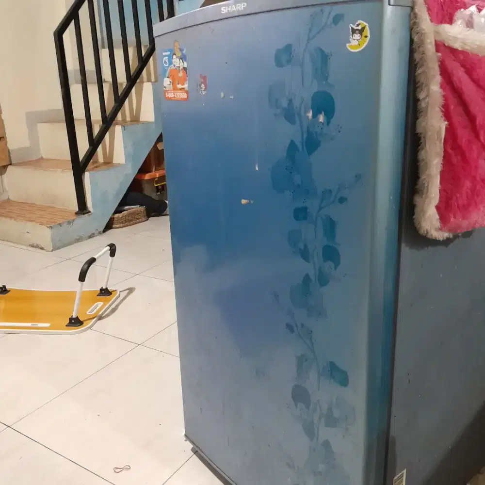 Kulkas sharp..normal..sudah ganti freon