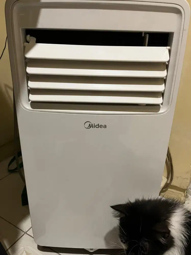 ac portabel midea 1 PK