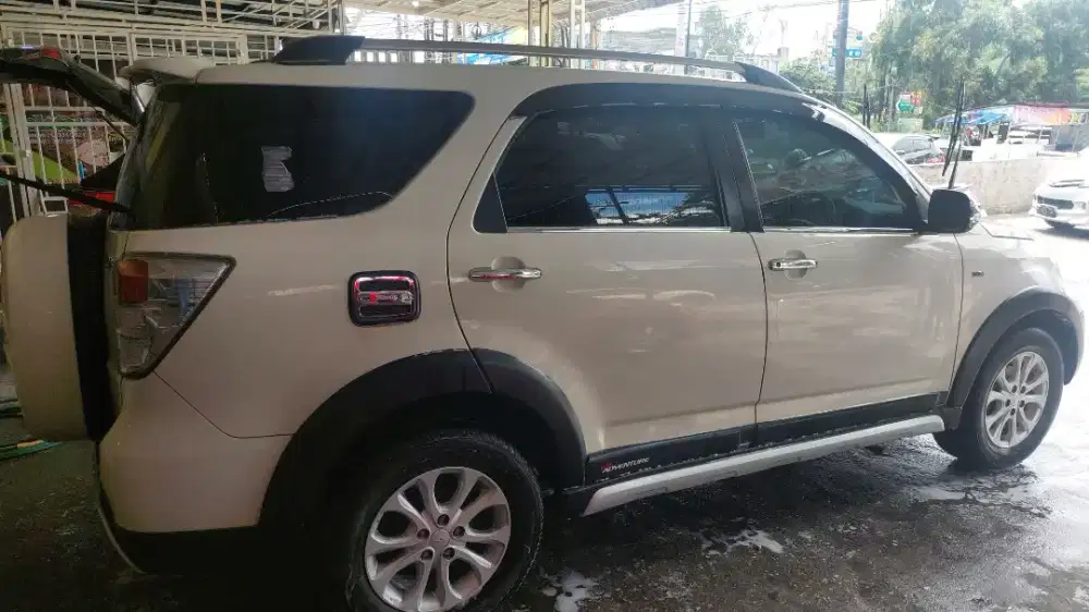 Di Jual Terios TX Automatic