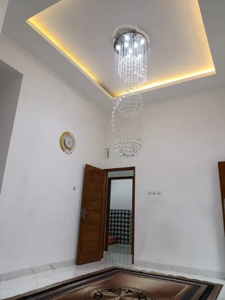 Kost premium hanya 4 kamar murah elegan layaknya rumah sendiri