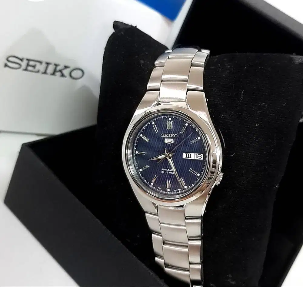 Dijual Jam Tangan SEIKO 5 Automatic SNKP171K1 - Mint 98% (like new)