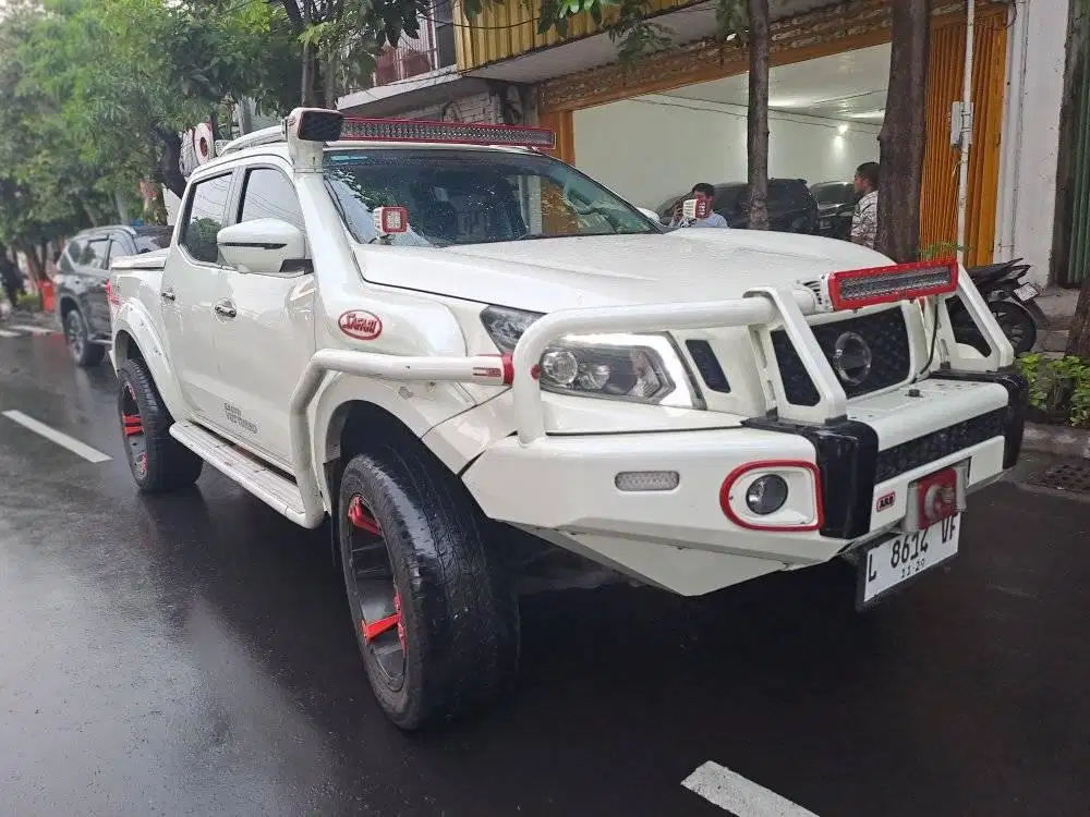 NISSAN NAVARA VL 2.5 SOLAR 4X4 MATIC 2019