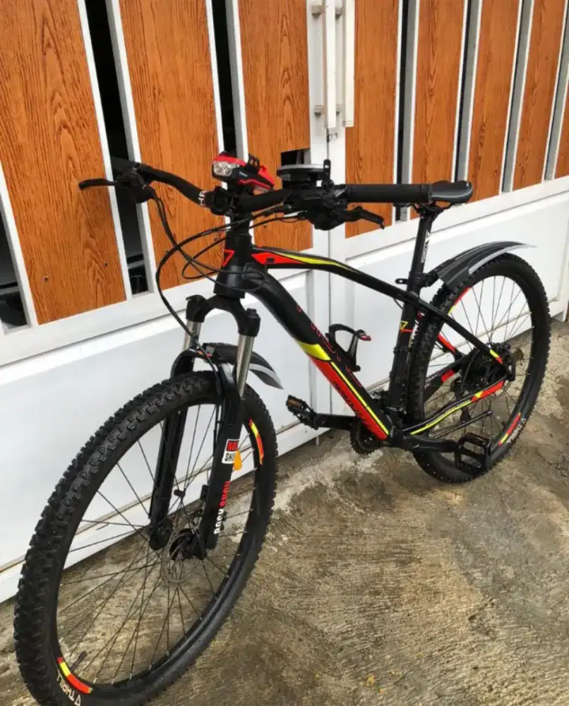 Dijual sepeda Thrill Vanquish Elite