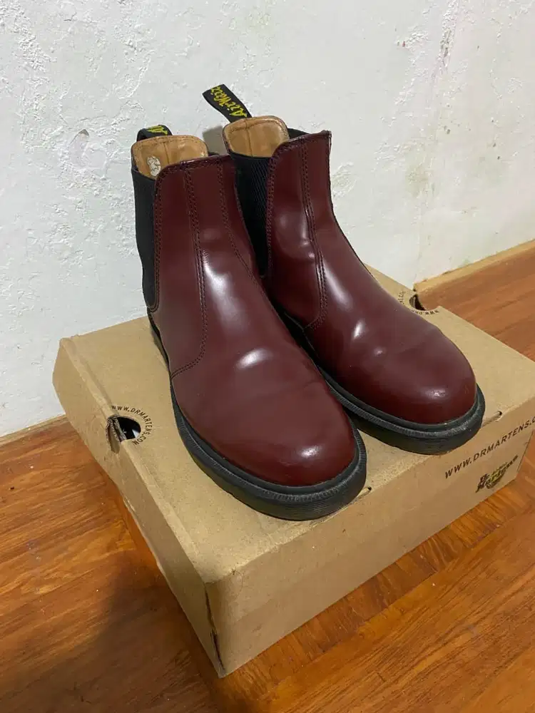 Dr. Martens Chelsea boots 2976 cherry red