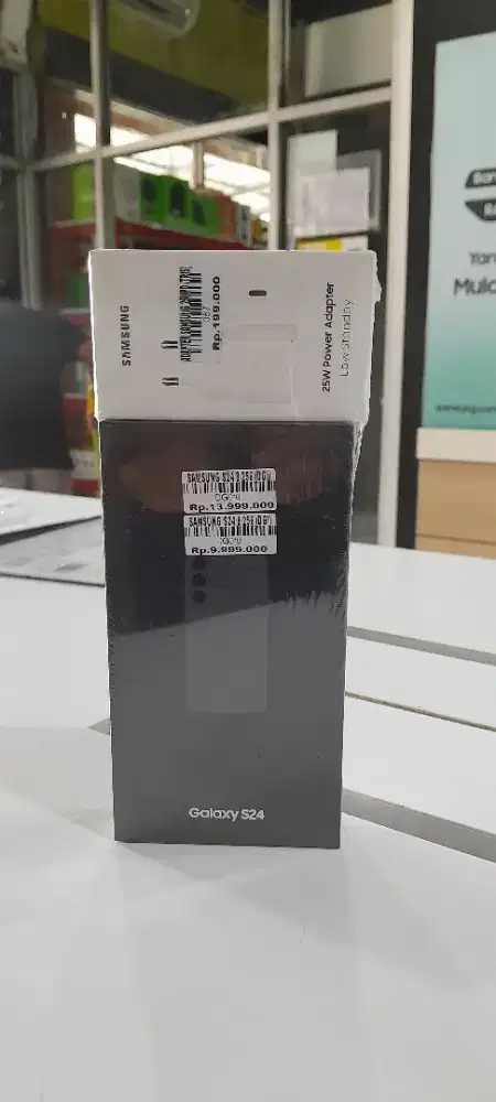 Samsung Galaxy S24 8+8/256 Atlantis Dahsyat