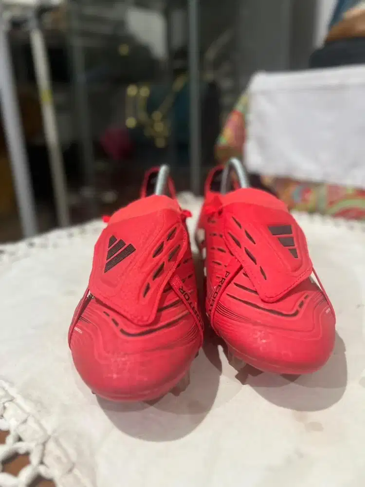 Predator 25 Elite FT Victory Pack