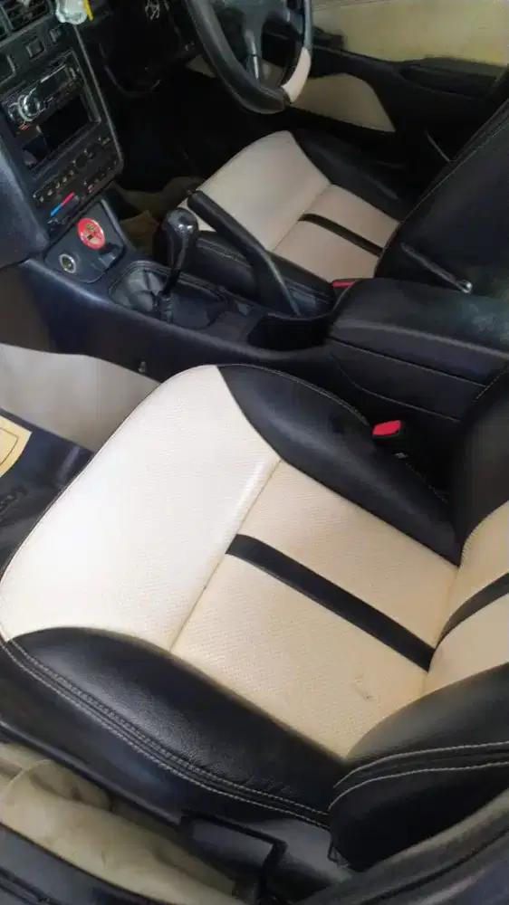 Toyota Corona absolute terawat 1993 Bensin