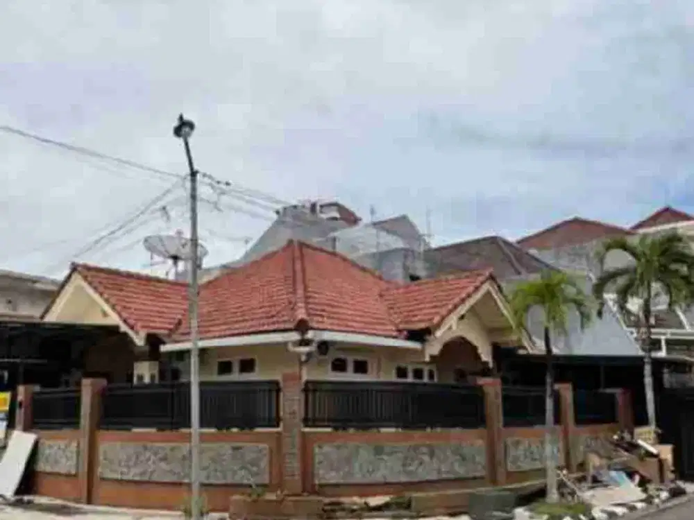 DISEWAKAN RUMAH SIAP HUNI FULL FURNISH SUTOREJO DEKAT KAMPUS DAN SEKOLAH