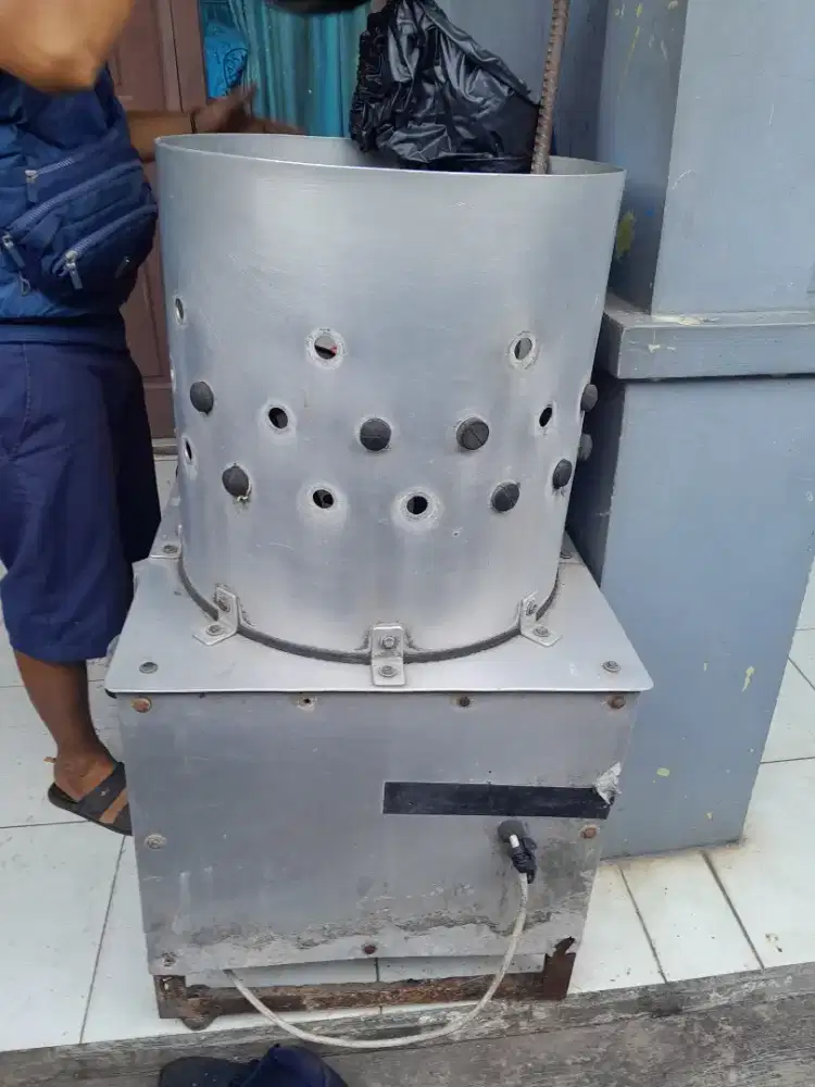 Mesin cabut bulu ayam