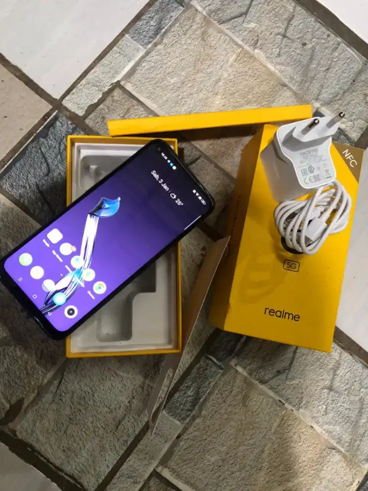 Realme 8 5G,full set