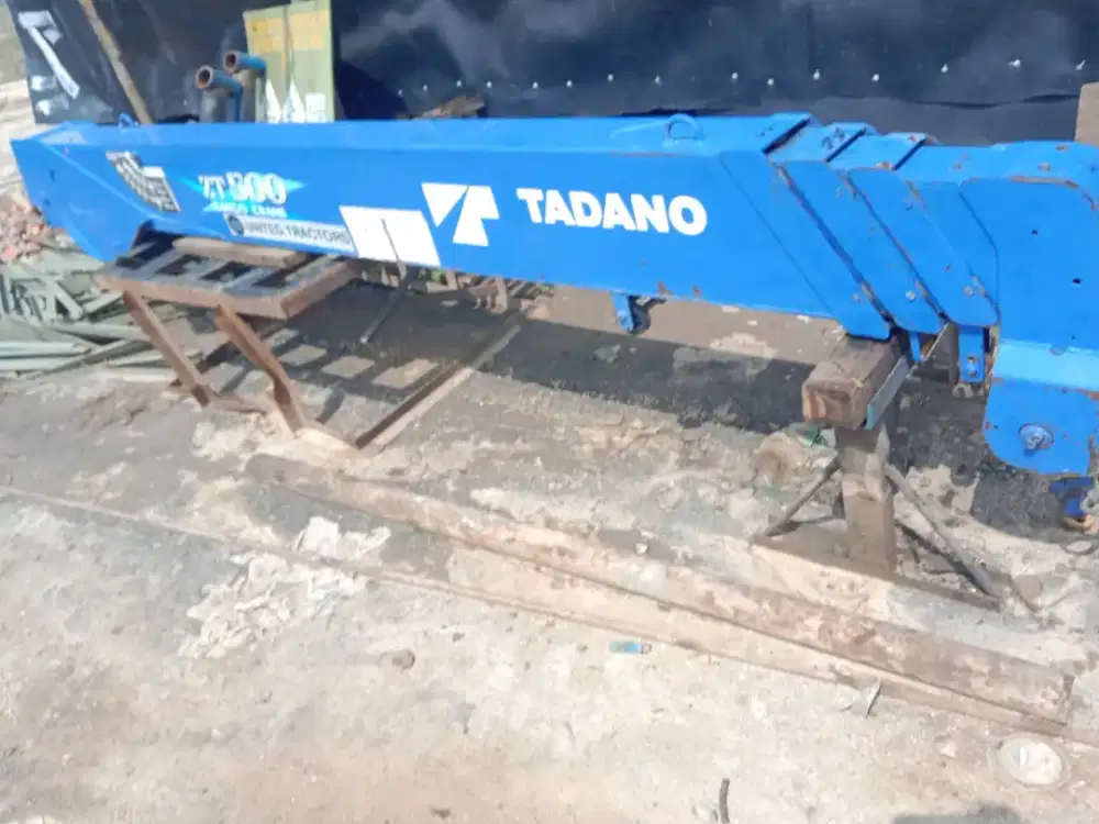 Crane tadano Z500 tahun 2016 capasitas 5 ton