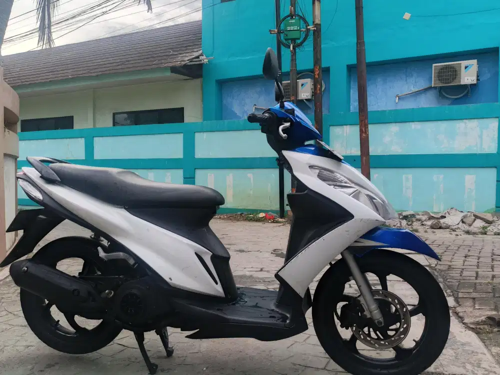 Suzuki SkyDrive 2011 stater tokcer.cer halus mulus terawat