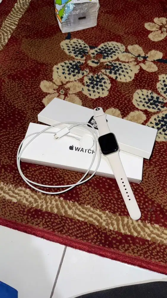 Apple Watch SE 2 40mm ibox Putih