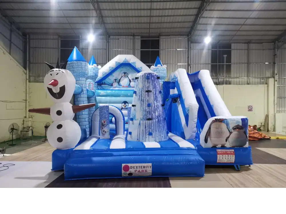 Istana Balon Tema Salju