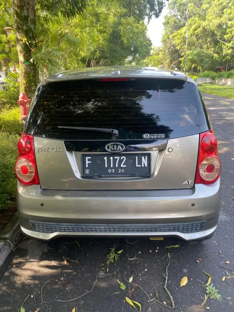 Kia picanto 2011 dijual milik pribadi