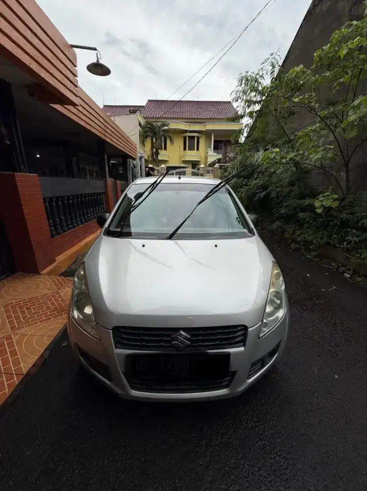 Suzuki Splash 2012 Bensin