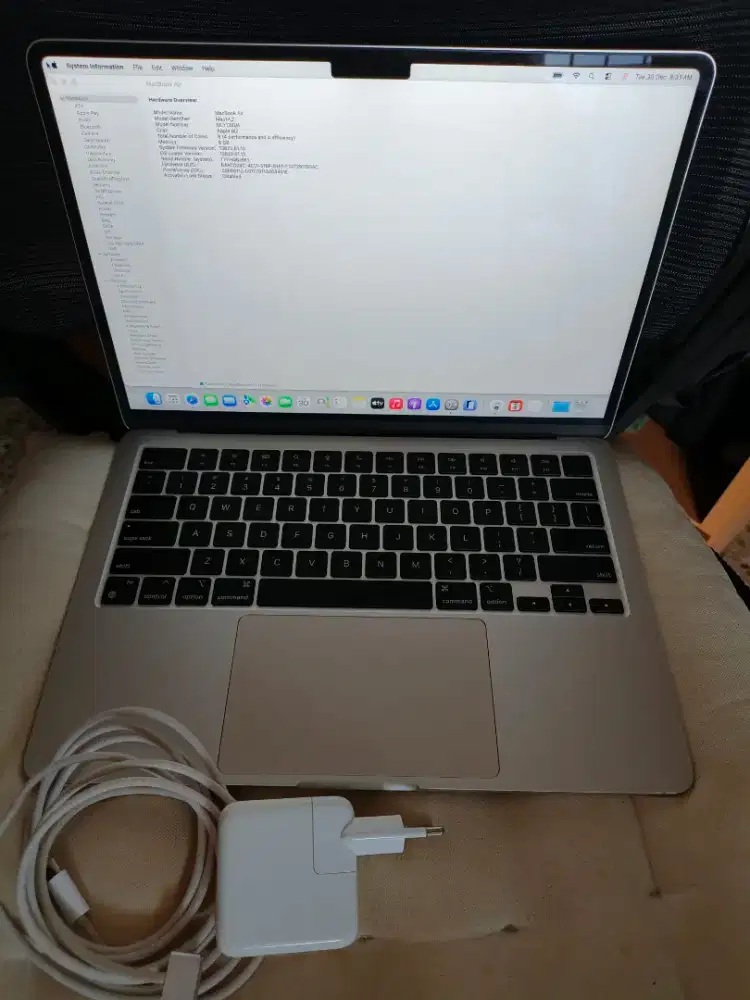 Macbook 13 inch model 2022