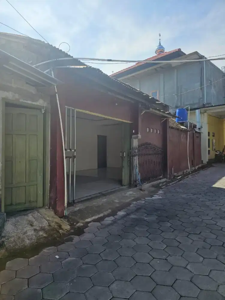 Disewakan Rumah 3KT 3KM Tajem Maguwoharjo cocok Kantor Mess Usaha
