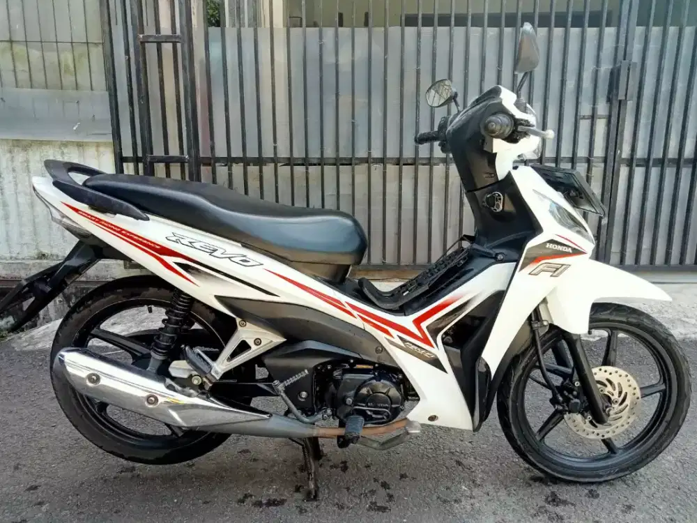 Revo f1 2017 KM 37 rb mesin gres cvt ok dikcf lenteng bs TT Unit lain