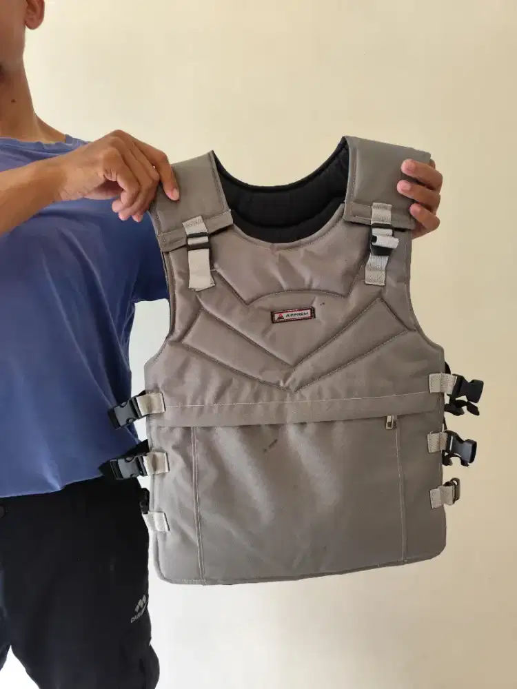 Rompi motor pelindung dada 2 sisi