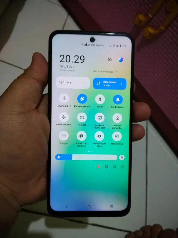 Jual vivo y28 6/128 warna hijau